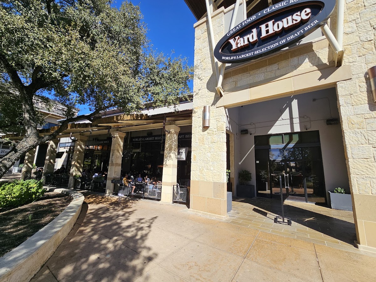 Yard House